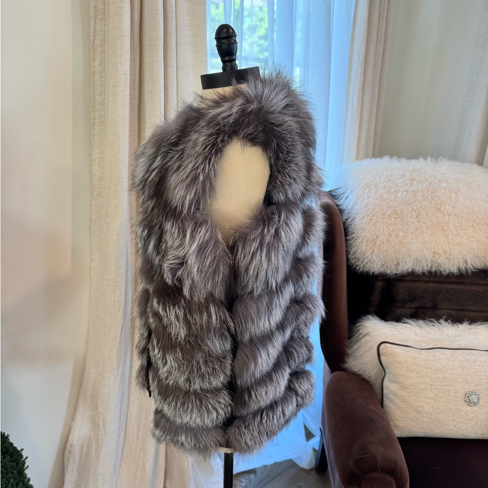 Genuine Fox Fur Vest - Grey, Silver, Black - Picture 6 of 11